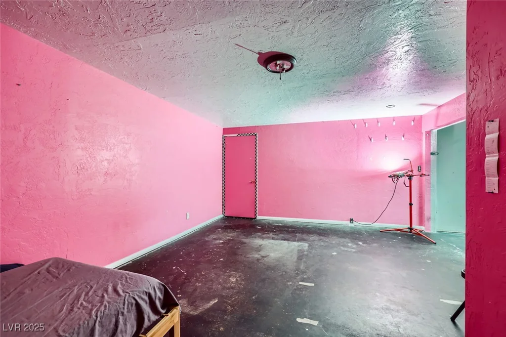 405 Scenic, Henderson, NV 89002