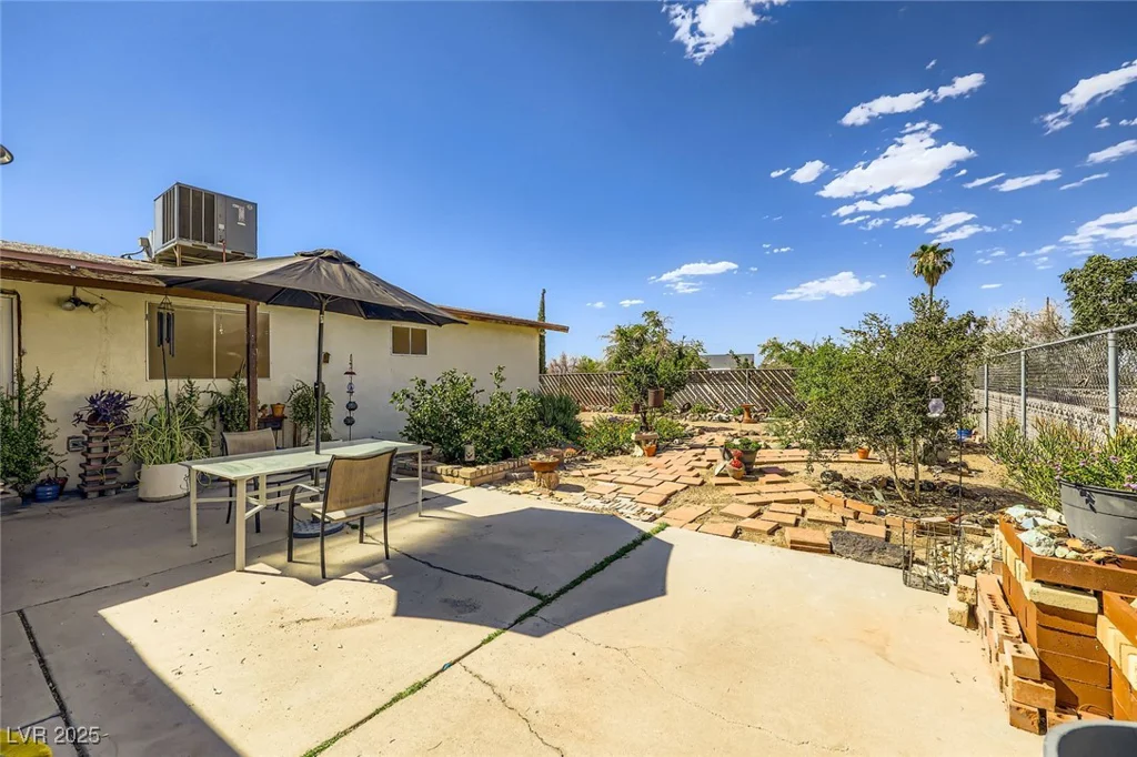405 Scenic, Henderson, NV 89002
