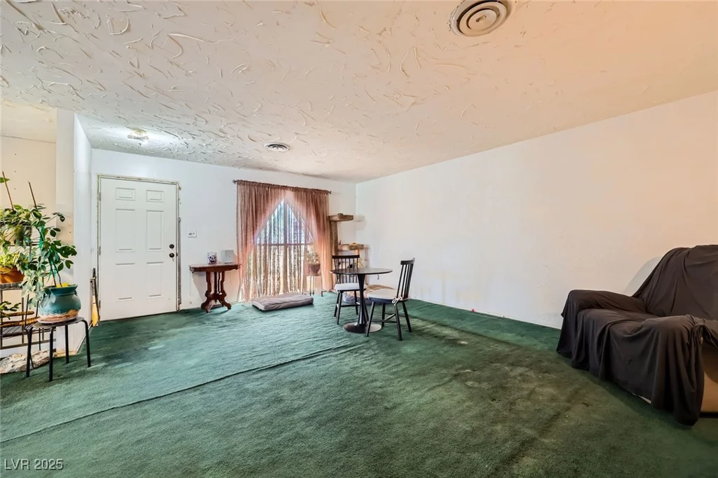 405 Scenic, Henderson, NV 89002