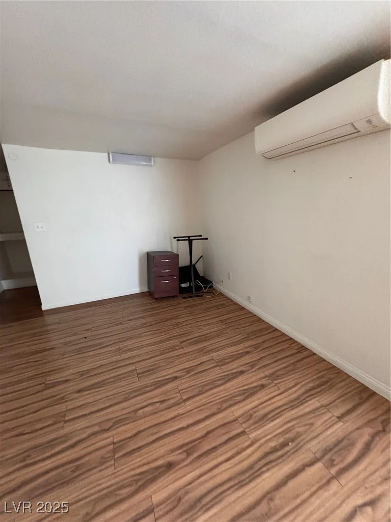 2604 Webster, North Las Vegas, NV 89030