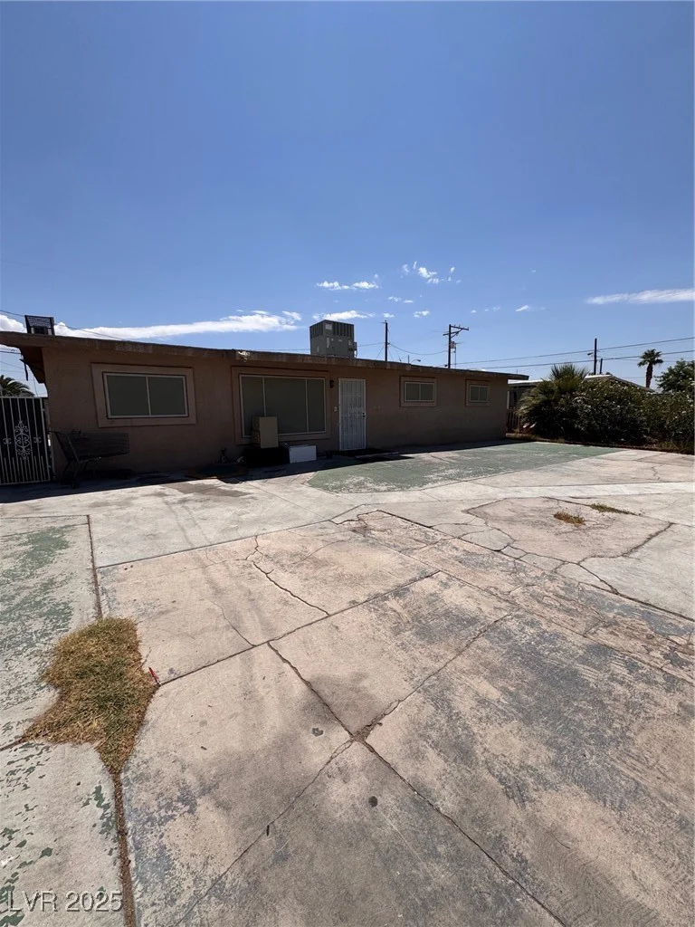 2604 Webster, North Las Vegas, NV 89030