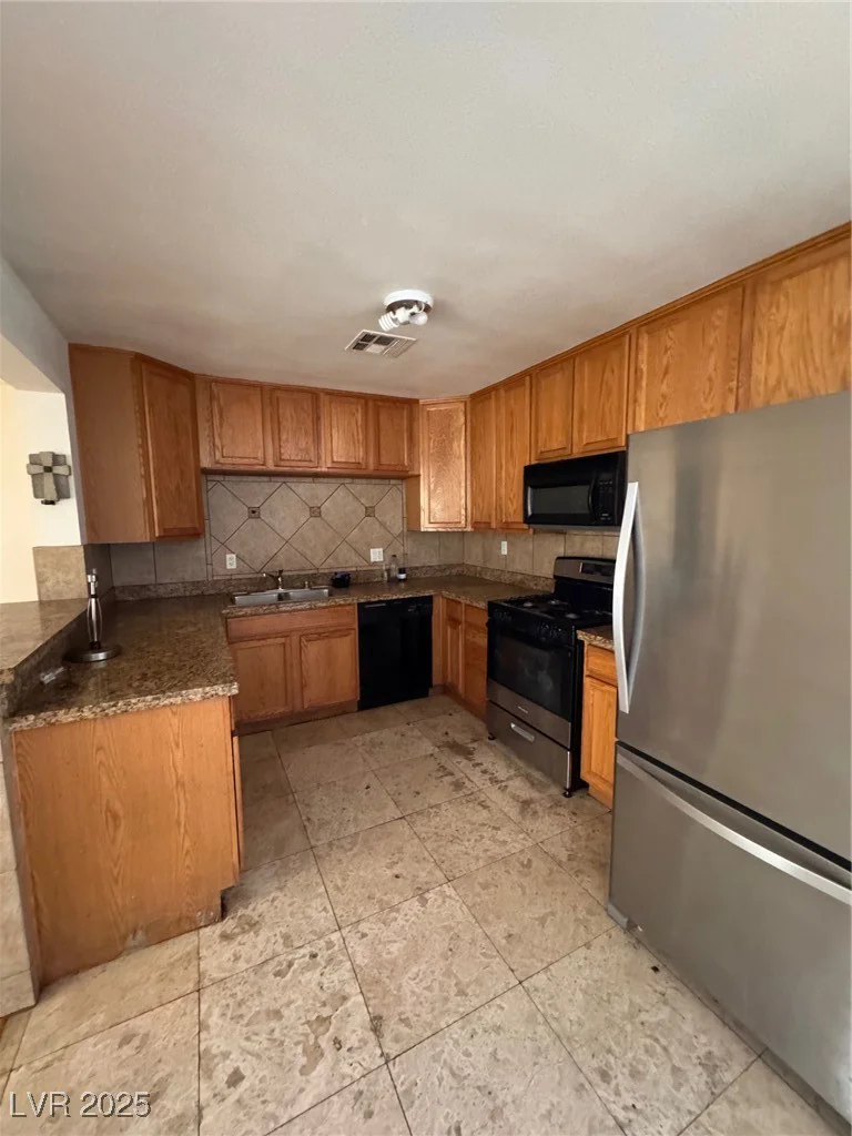 2604 Webster, North Las Vegas, NV 89030