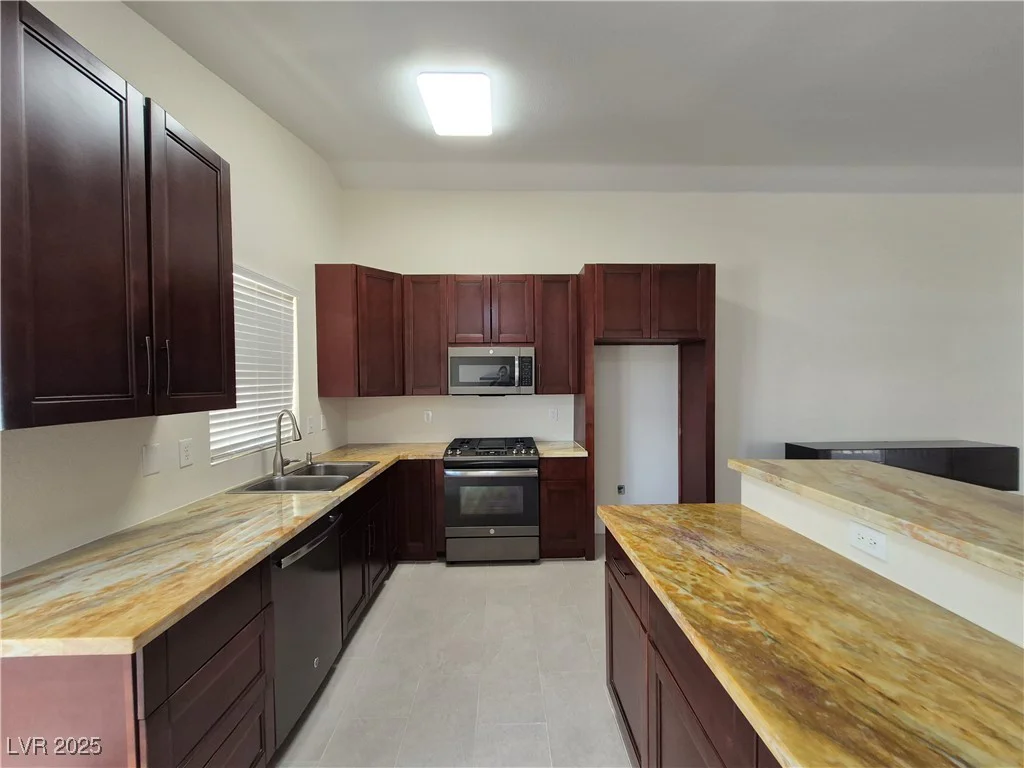9341 Copper Villa, Las Vegas, NV 89129