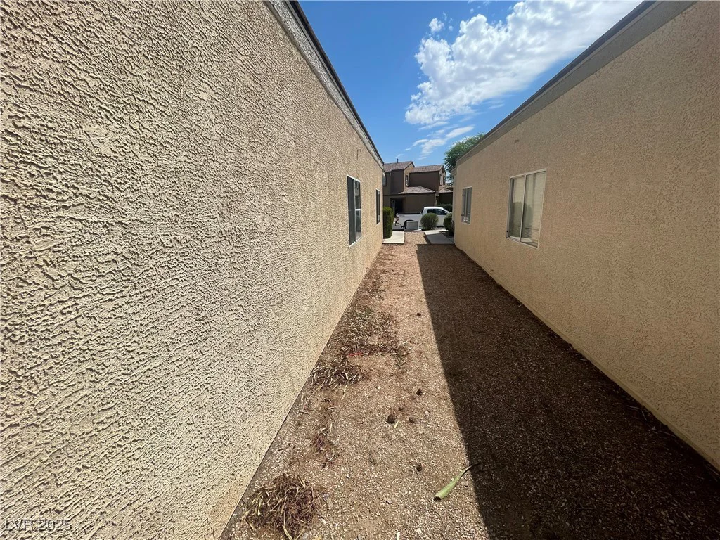 1667 Marion Bennet, Las Vegas, NV 89106