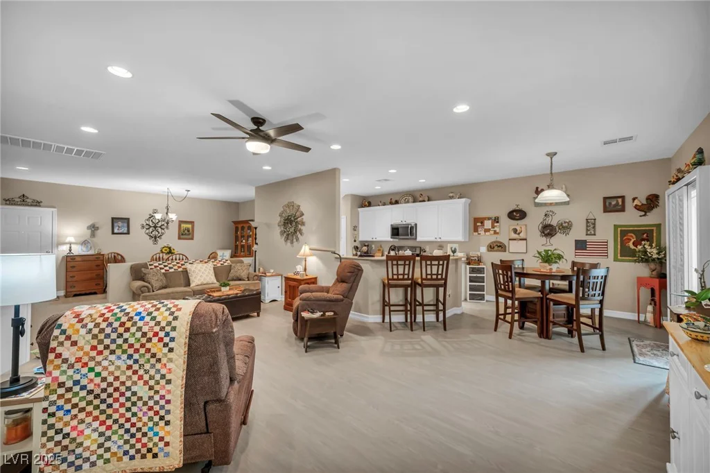 2621 Icy Moon, Henderson, NV 89044