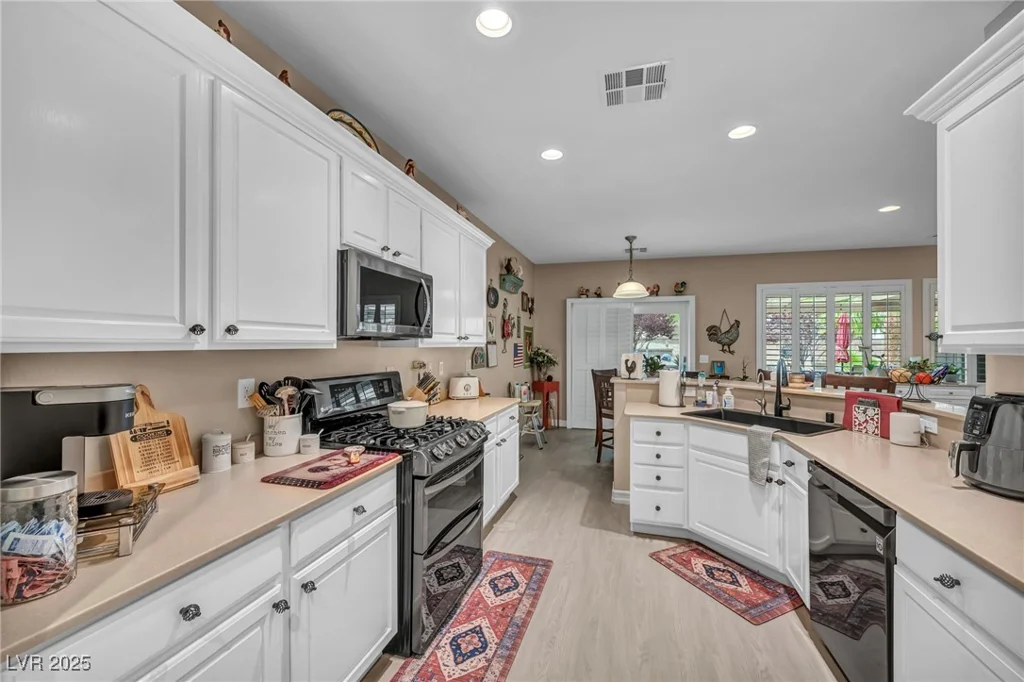 2621 Icy Moon, Henderson, NV 89044