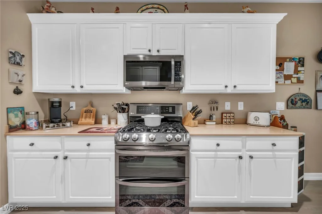 2621 Icy Moon, Henderson, NV 89044