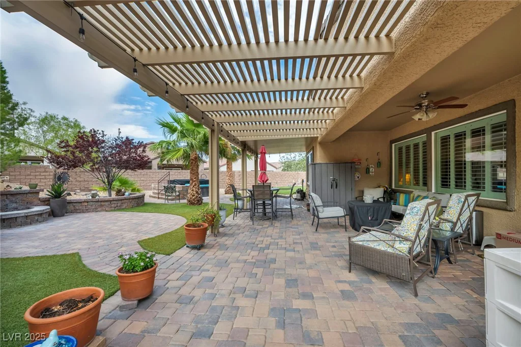 2621 Icy Moon, Henderson, NV 89044