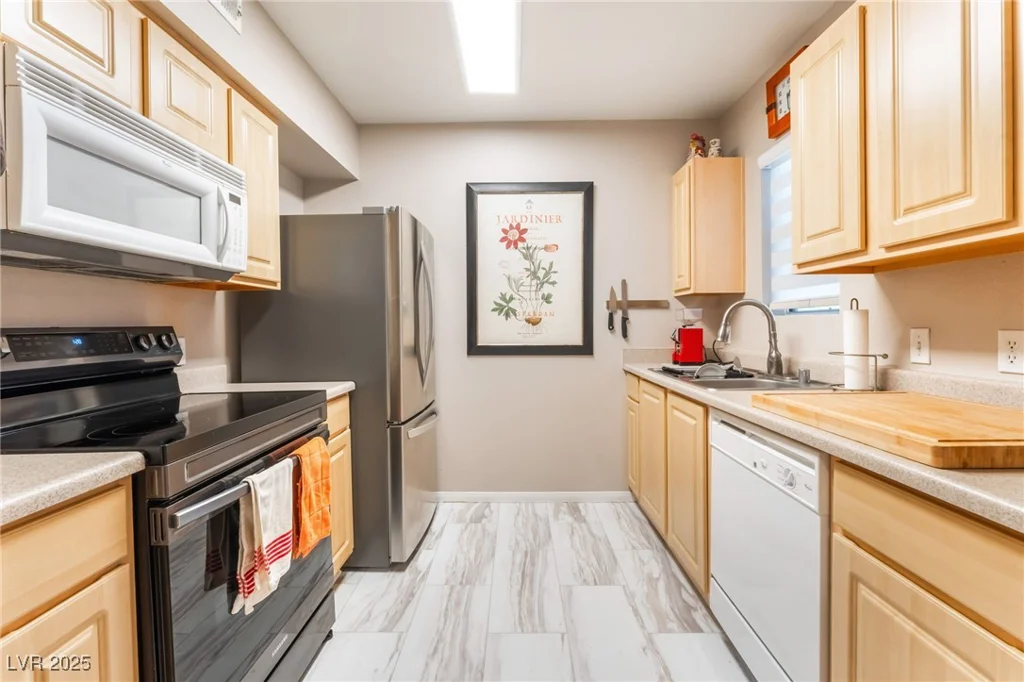 6955 Durango, Las Vegas, NV 89149