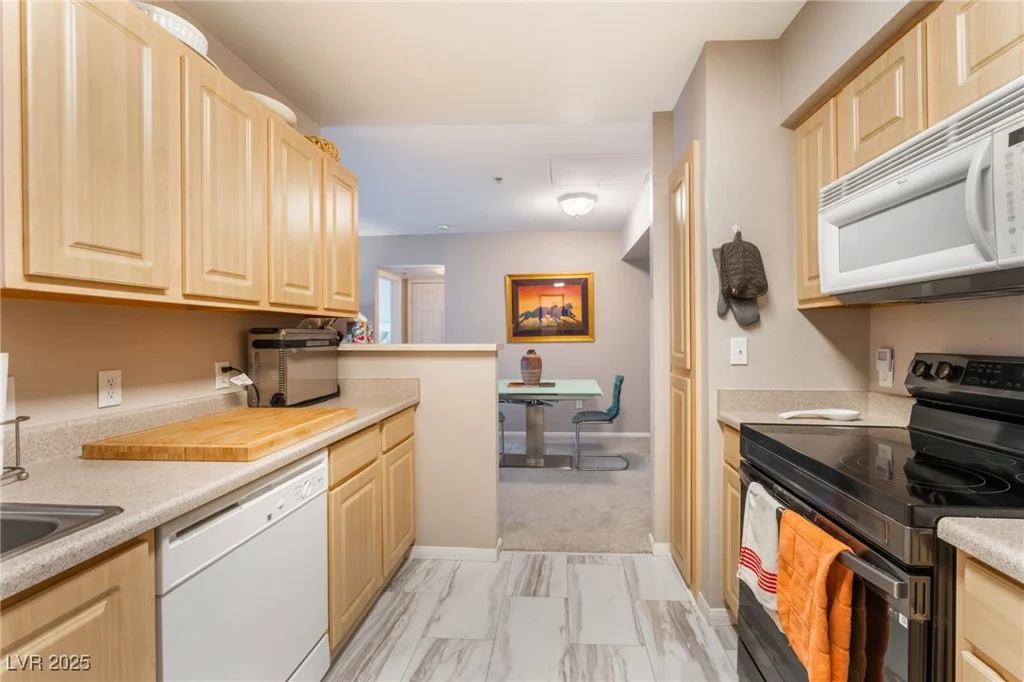 6955 Durango, Las Vegas, NV 89149