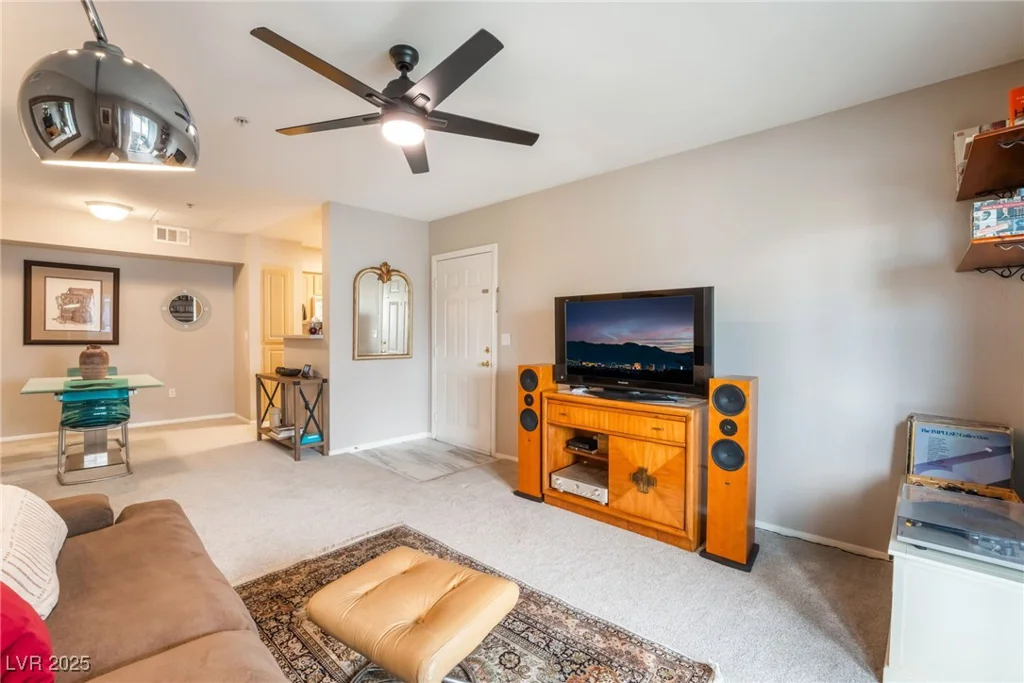 6955 Durango, Las Vegas, NV 89149
