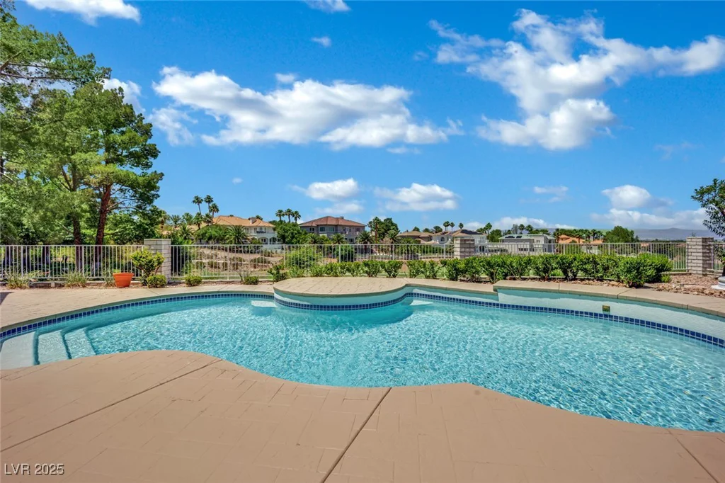 1984 Troon, Henderson, NV 89074