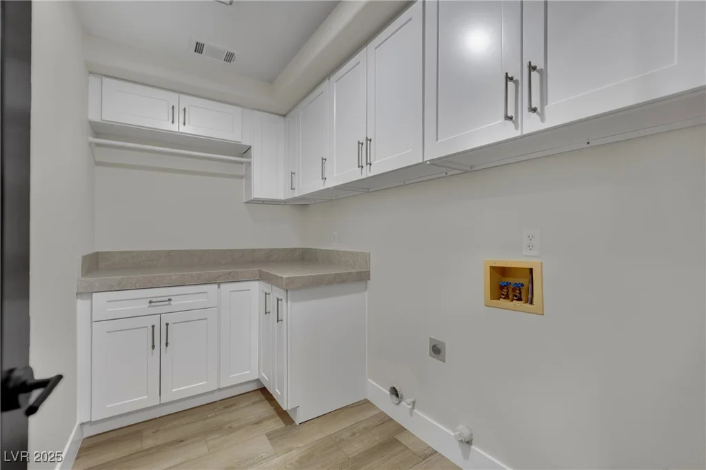 1984 Troon, Henderson, NV 89074