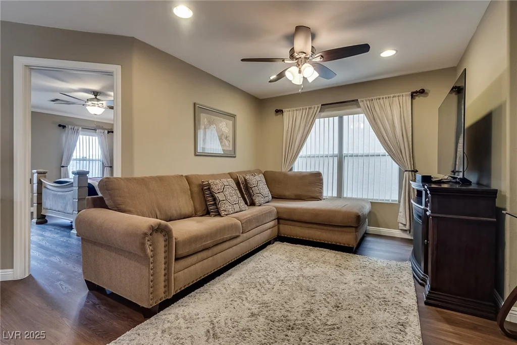4609 Hearts Desire, Las Vegas, NV 89115
