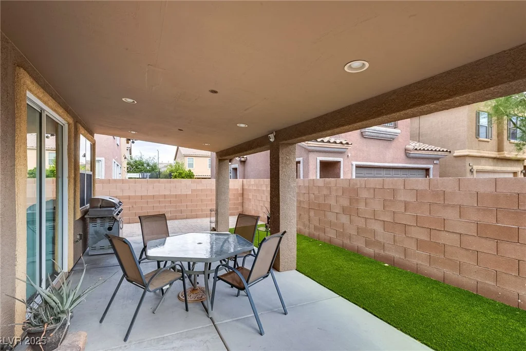 4609 Hearts Desire, Las Vegas, NV 89115