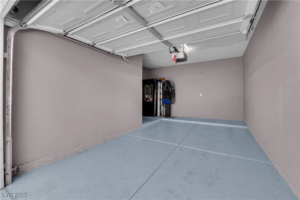 10550 Alexander, Las Vegas, NV 89129