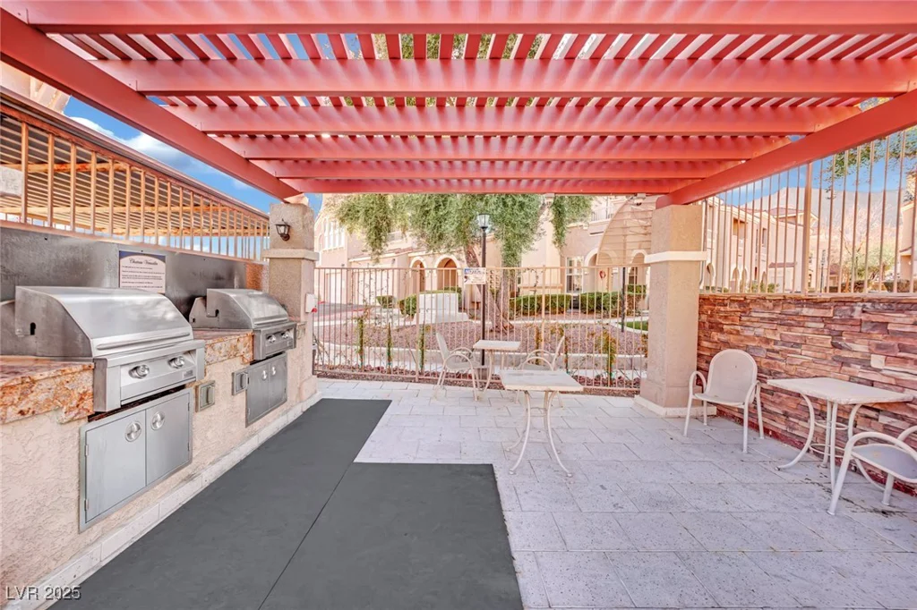 10550 Alexander, Las Vegas, NV 89129