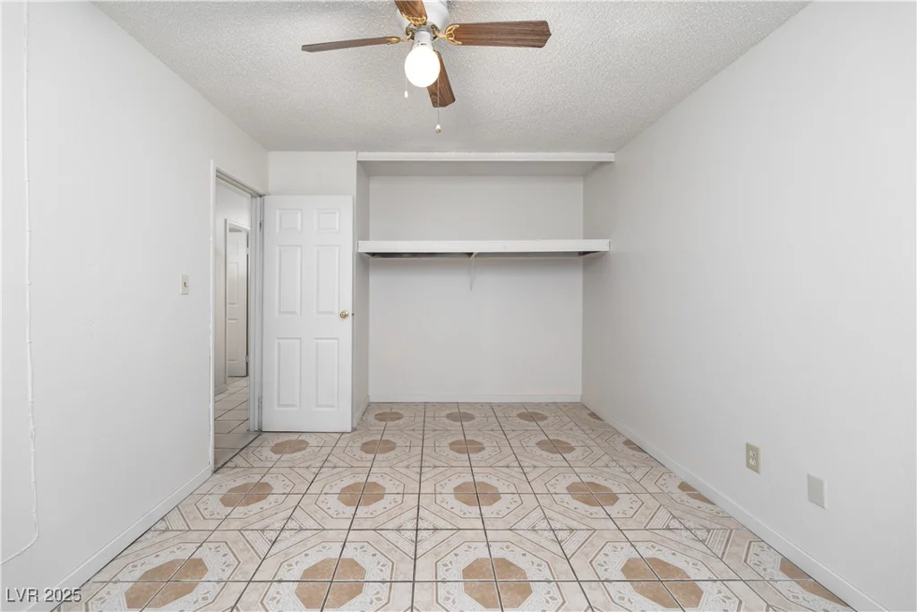 704 Kings, North Las Vegas, NV 89030