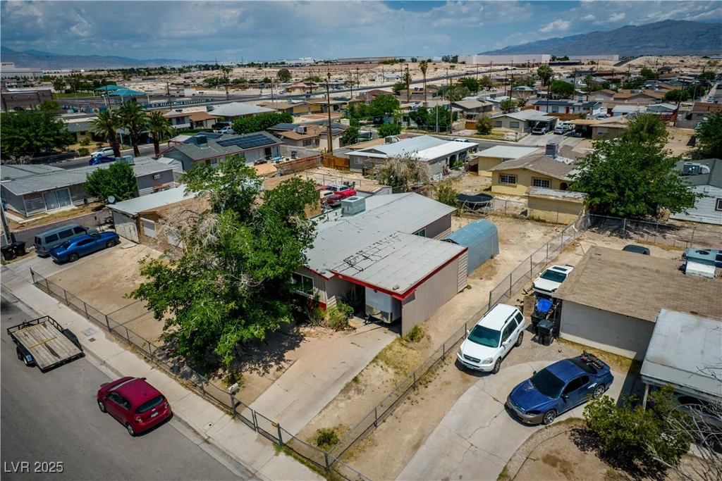 704 Kings, North Las Vegas, NV 89030