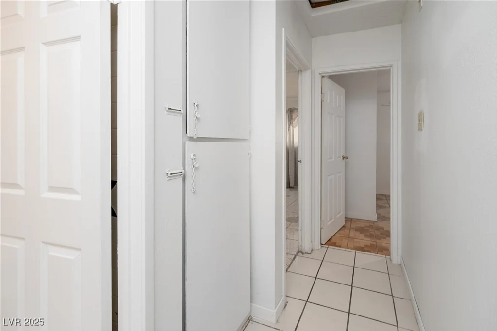 704 Kings, North Las Vegas, NV 89030
