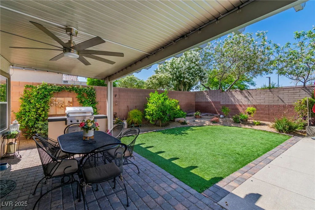 10420 Loma Portal, Las Vegas, NV 89166
