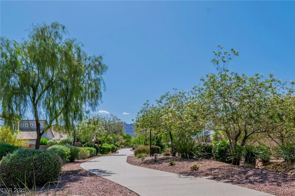 10420 Loma Portal, Las Vegas, NV 89166