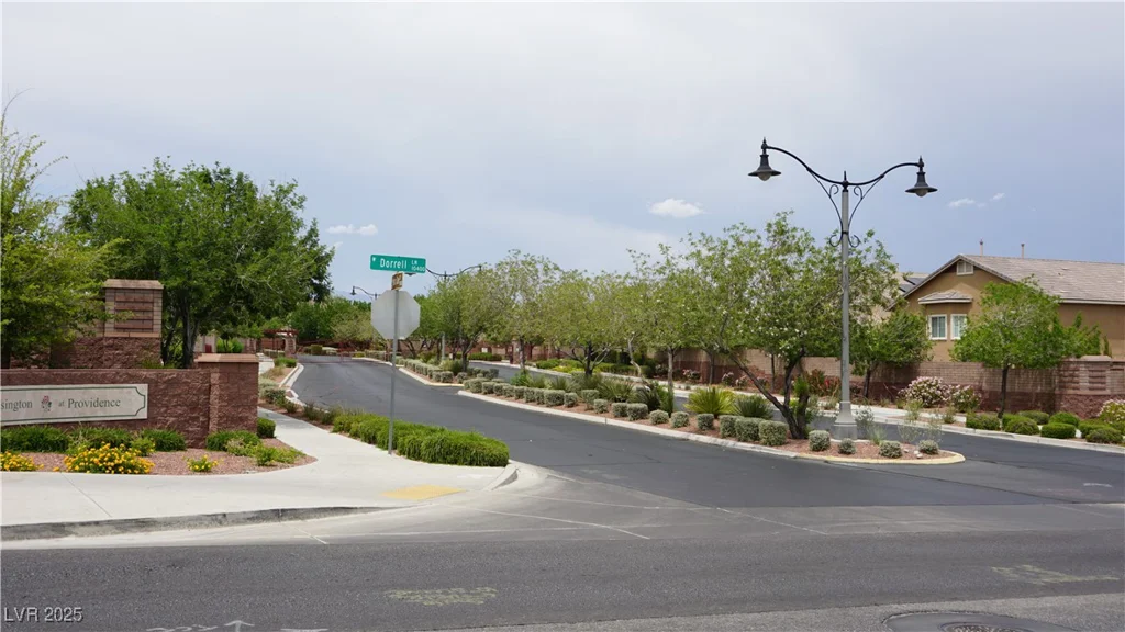 10420 Loma Portal, Las Vegas, NV 89166