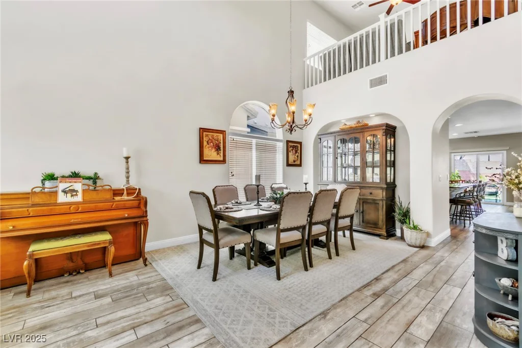 10420 Loma Portal, Las Vegas, NV 89166