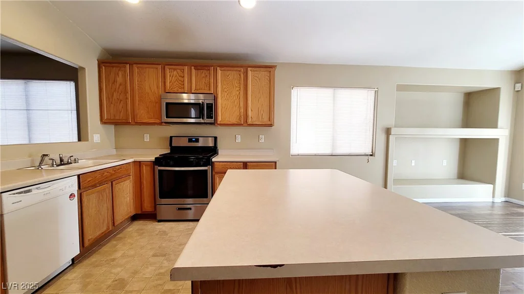 6516 Velvet Silk, North Las Vegas, NV 89084