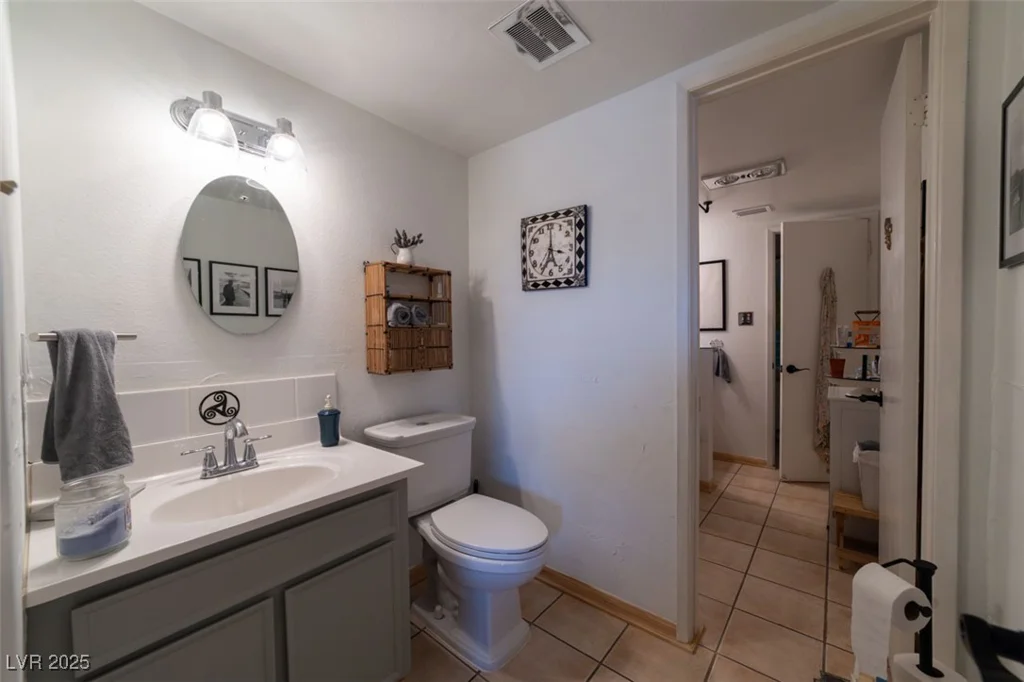 6432 Aberdeen, Las Vegas, NV 89107