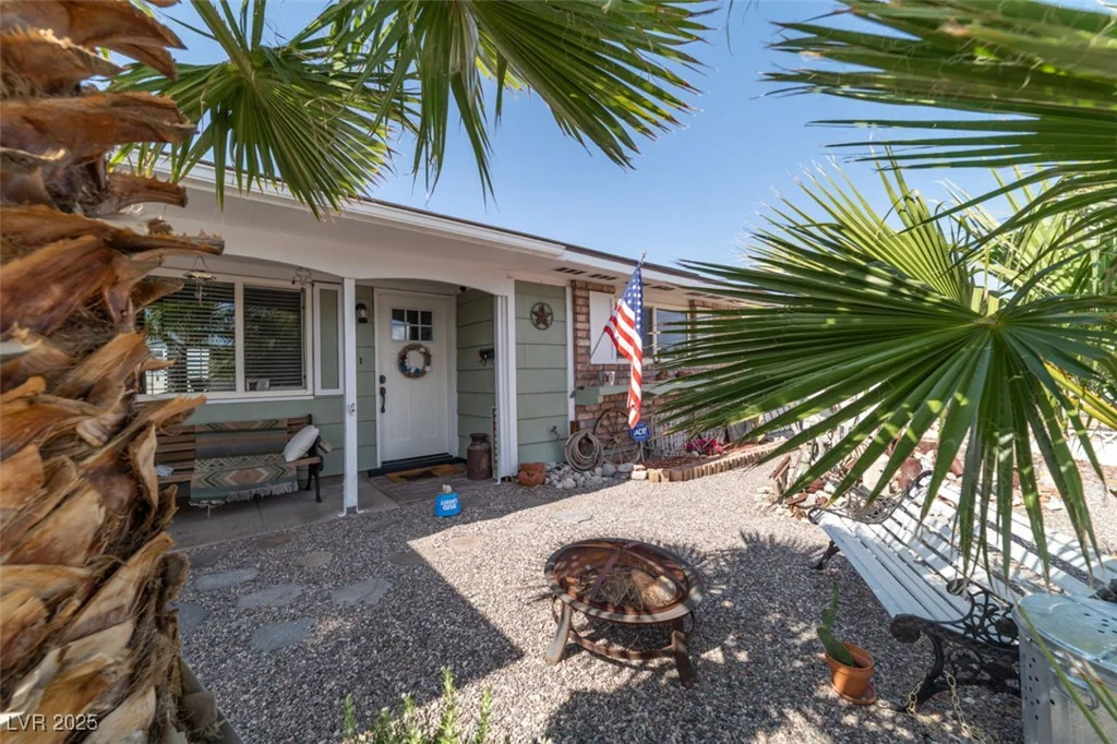 6432 Aberdeen, Las Vegas, NV 89107