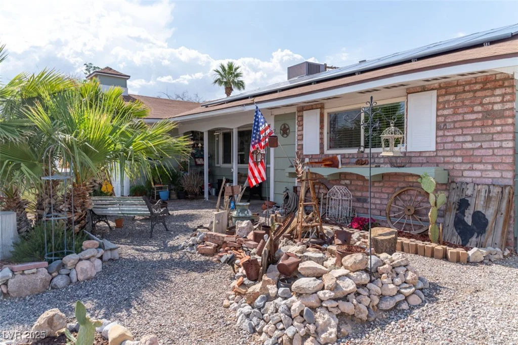 6432 Aberdeen, Las Vegas, NV 89107