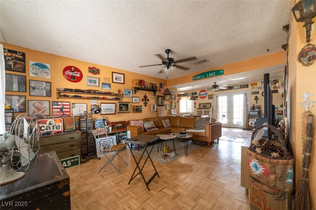 6432 Aberdeen, Las Vegas, NV 89107