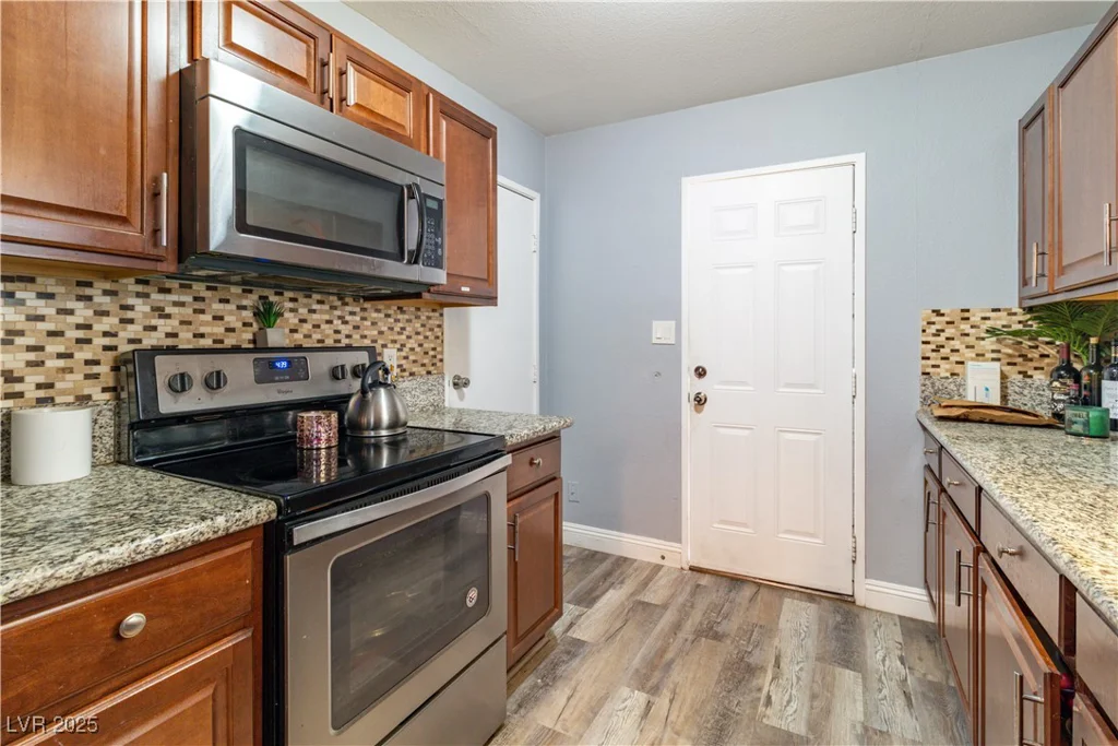 3682 Deer Creek, Las Vegas, NV 89115