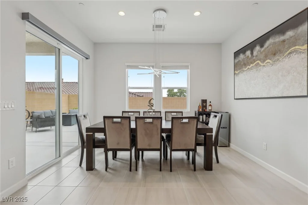 8956 Skye Treeline, Las Vegas, NV 89166