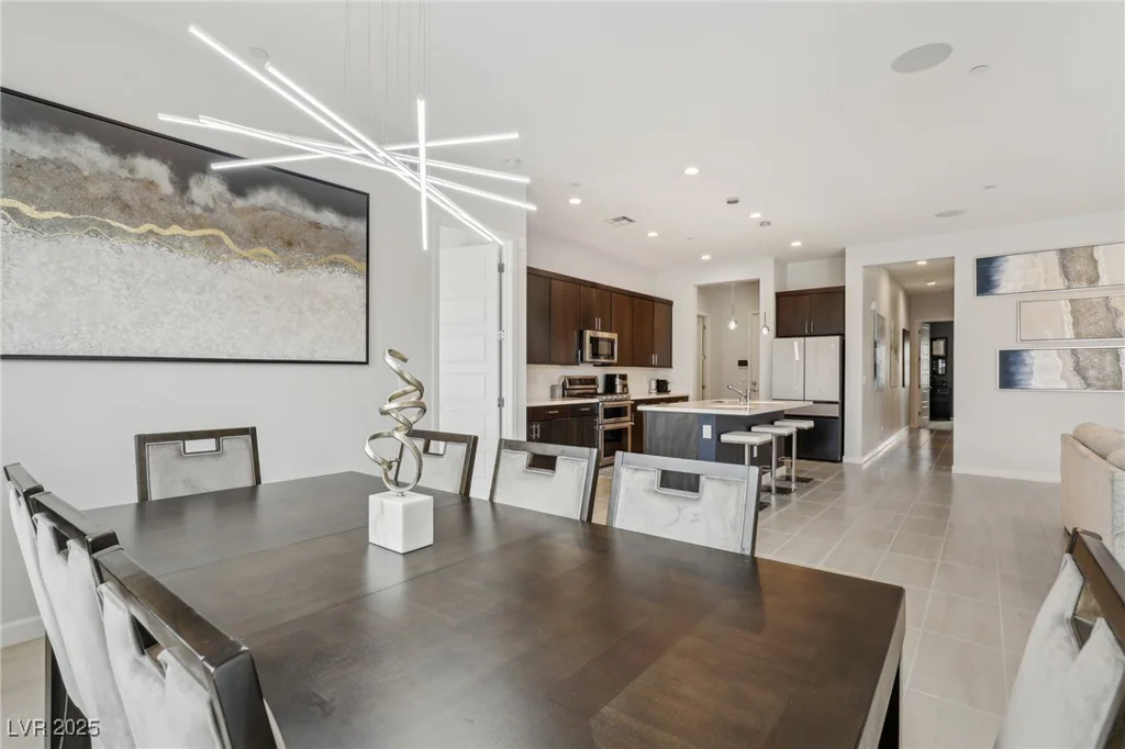 8956 Skye Treeline, Las Vegas, NV 89166