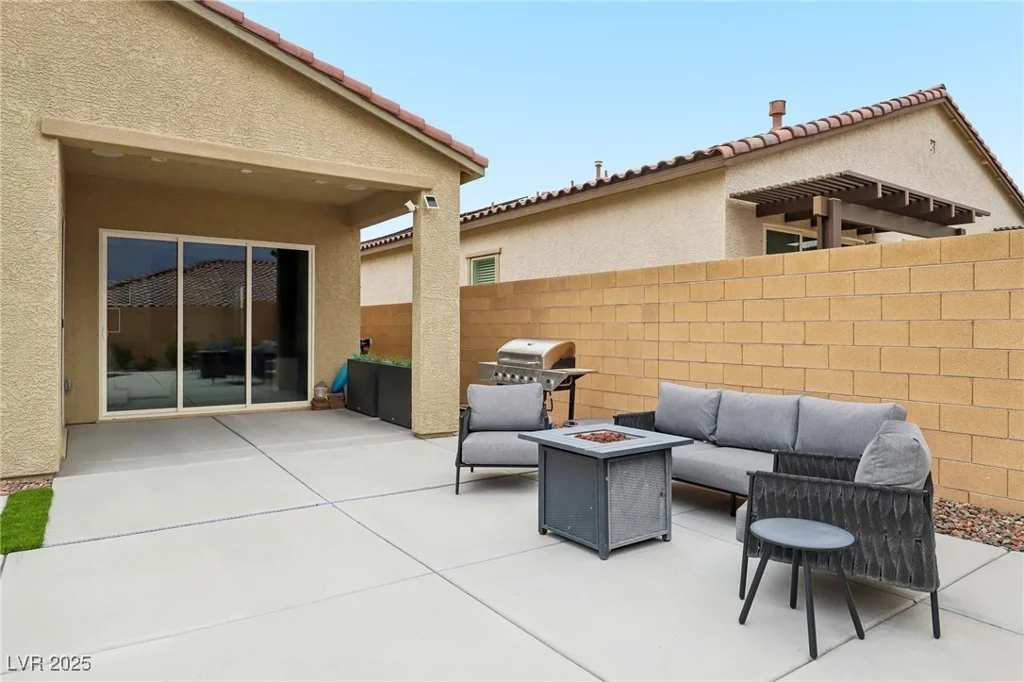 8956 Skye Treeline, Las Vegas, NV 89166