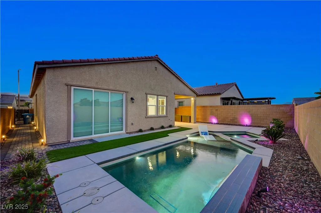 8956 Skye Treeline, Las Vegas, NV 89166