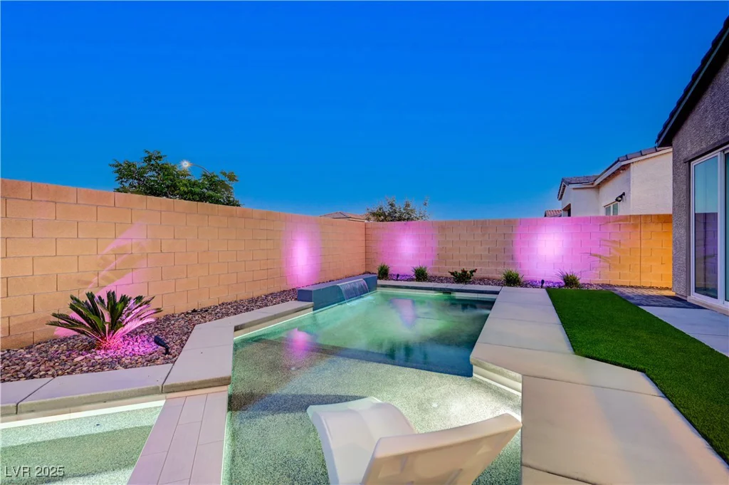 8956 Skye Treeline, Las Vegas, NV 89166