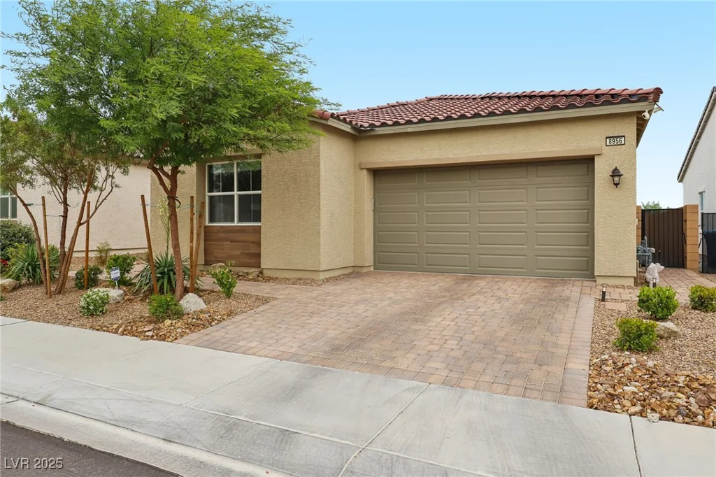 8956 Skye Treeline, Las Vegas, NV 89166