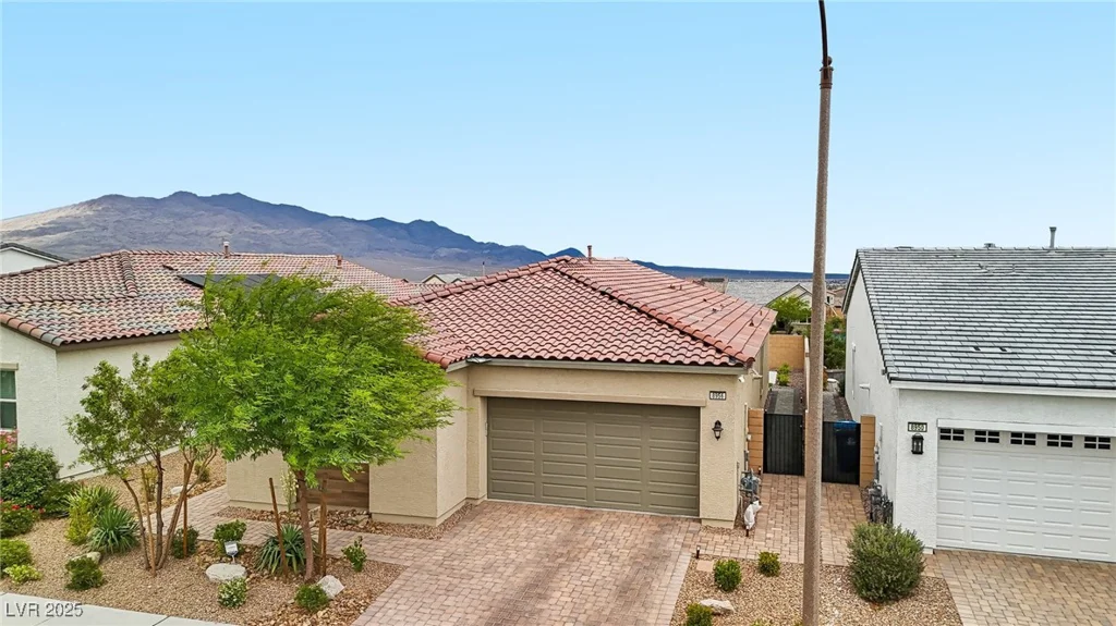 8956 Skye Treeline, Las Vegas, NV 89166