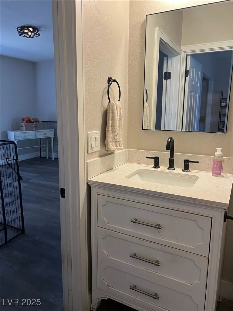 126 Magnesium, Henderson, NV 89015