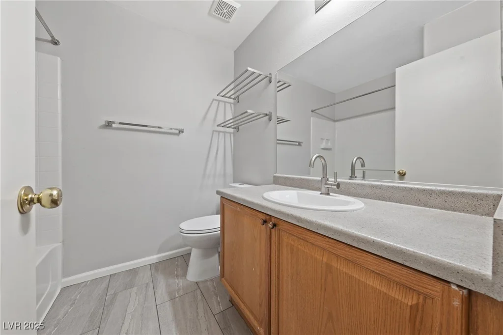 9312 Straw Hays, Las Vegas, NV 89178