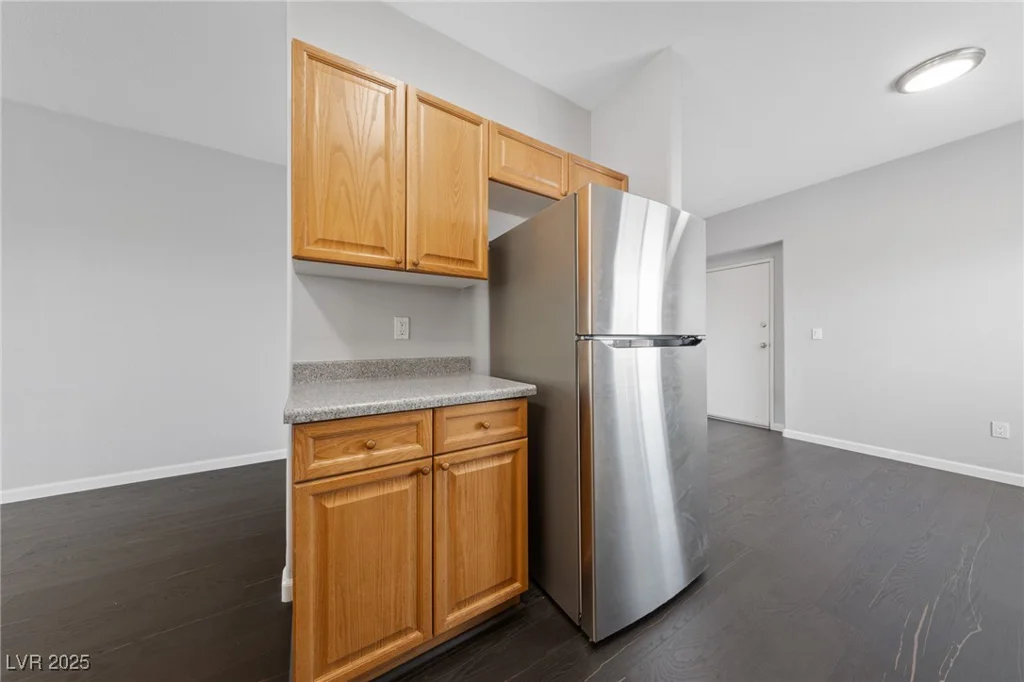 9312 Straw Hays, Las Vegas, NV 89178