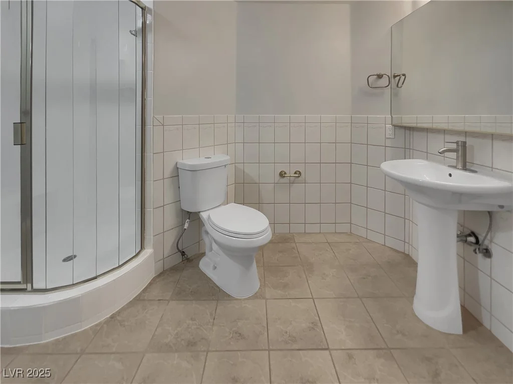 3957 Placita Del Lazo, Las Vegas, NV 89120