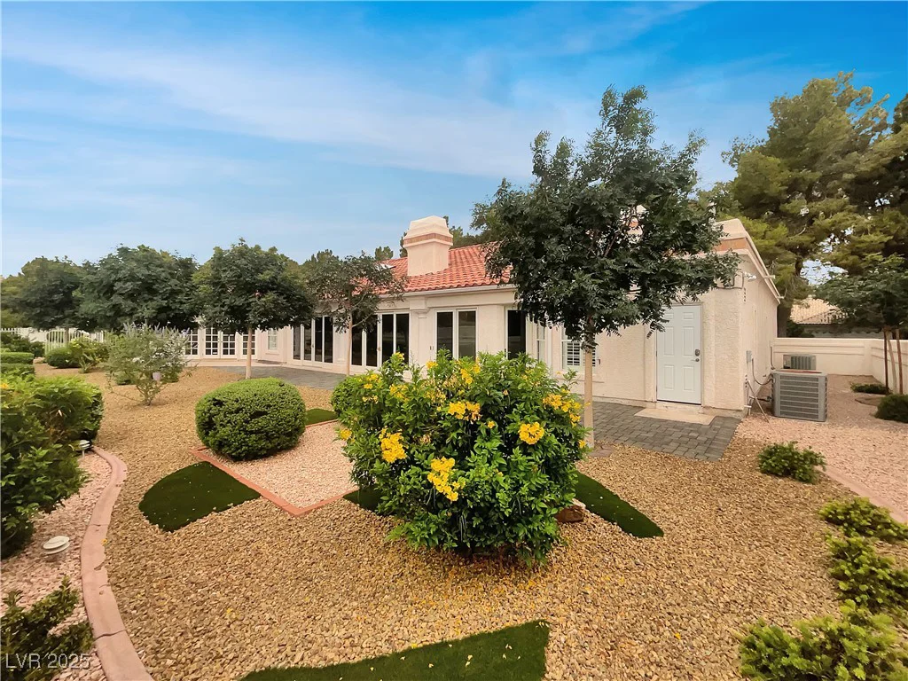 3957 Placita Del Lazo, Las Vegas, NV 89120