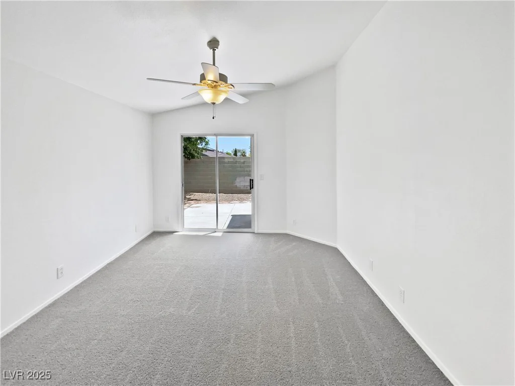 7524 Fencerow, Las Vegas, NV 89131
