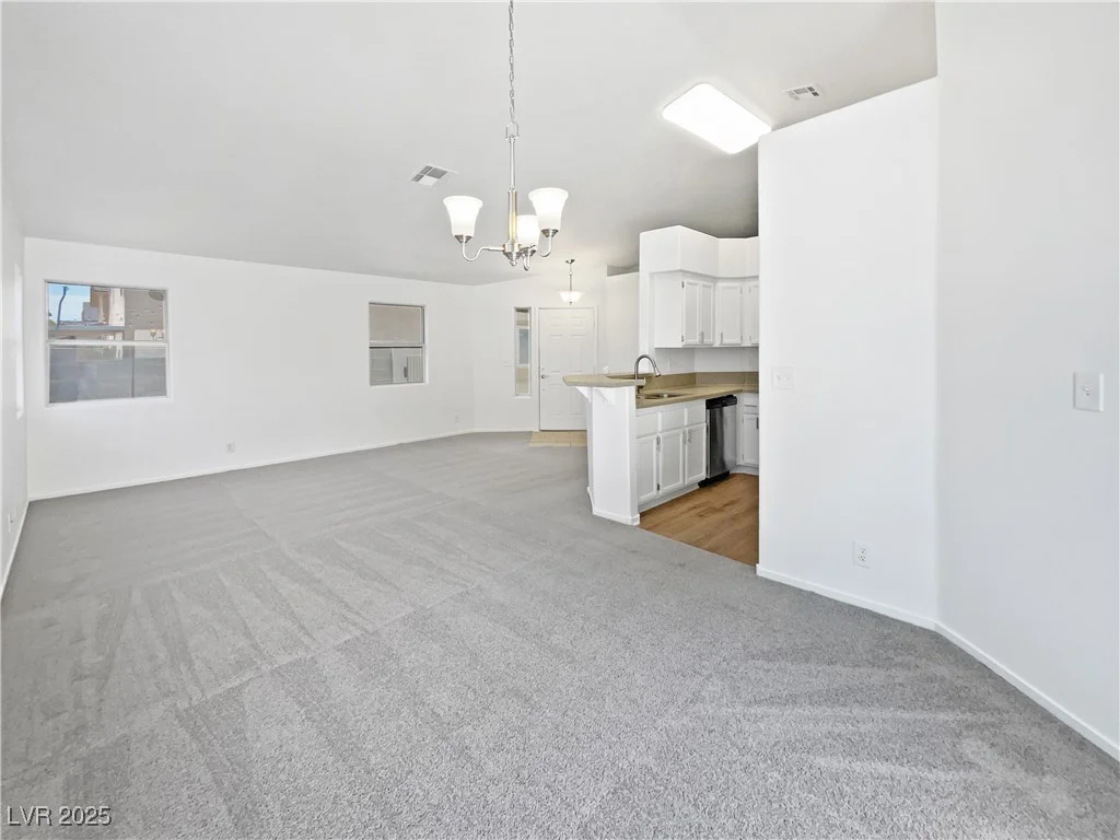 7524 Fencerow, Las Vegas, NV 89131