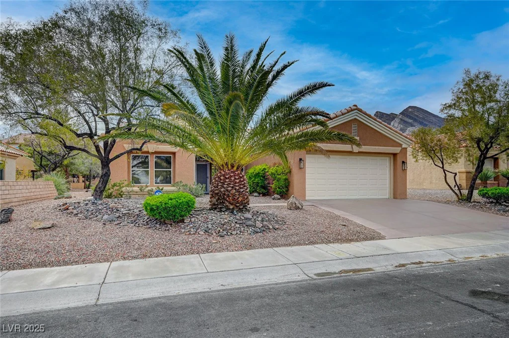 2353 Lauren, Las Vegas, NV 89134