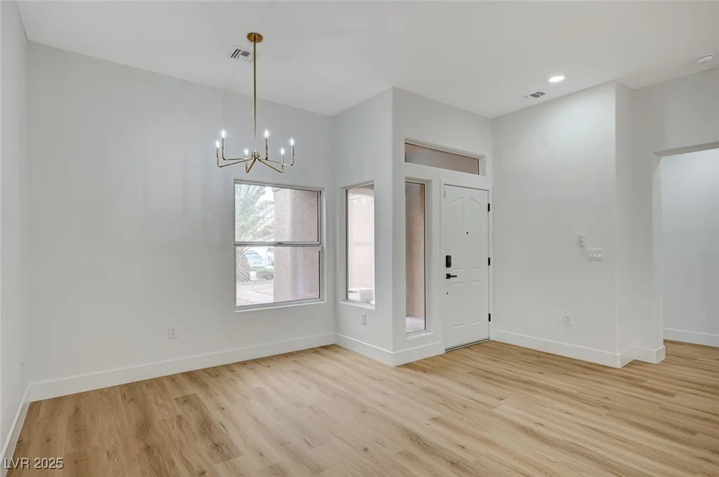 2353 Lauren, Las Vegas, NV 89134